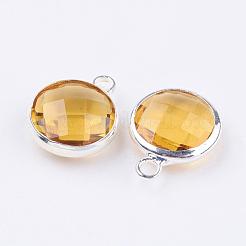 シルバーカラーメッキ真鍮ガラスフラットラウンドチャーム  多面カット  きいろ  12x8.5x3mm  穴：1.5mm&nbsp;GLAA-M003-A-23S