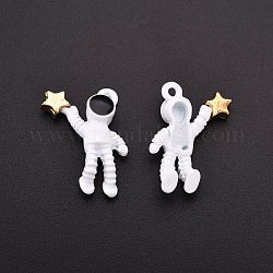 Hornear colgantes de aleación pintada, astronauta levanta las estrellas, blanco, 21x16.5x4.5mm, agujero: 1.5 mm