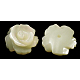 Cuentas de espalda plana con flor de rosa de concha blanca natural medio perforadas X-SH159-1