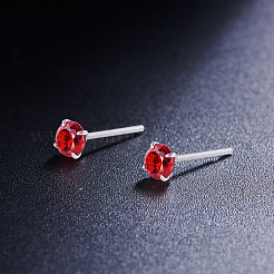 Clous d'oreilles à quatre griffes en argent sterling plaqué rhodium&nbsp;JE420C-01