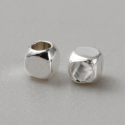 キューブ真鍮ビーズ  銀  2x2x2mm  穴：1.2mm&nbsp;KK-WH0081-64A-1