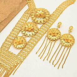 合金製フラワータッセル付きドロップスタッドピアス＆ネックレスセット（女性用）  ゴールドカラー  26.38インチ（67cm）&nbsp;YY6705-2