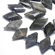 天然石ラブラドライトビーズ連売り  多面カット  菱形  21~32x10~18x5~7mm  穴：0.6~0.8mm  約20~25個/連  15インチ〜15.7インチ（38~40cm） G-O179-H08-3