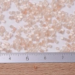 MIYUKIデリカビーズ  シリンダー  日本製シードビーズ  11/0  (db0824) ライトピーチシルクサテン  1.3x1.6mm  穴：0.8mm  約10000個/袋  50 G /袋&nbsp;SEED-X0054-DB0824