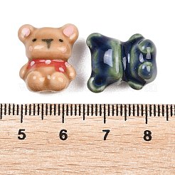 手作りの陶器ビーズ  クマ  手描きの磁器ビーズ  ミックスカラー  16.5~17x14.5~15x10~10.5mm  穴：2mm&nbsp;LS-PORC-D012-03
