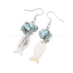 女性用シェル合金ペンダントドロップピアス  魚  天然ラリマーチップビーズ入り  ミックスカラー  55x10mm&nbsp;EJEW-JE07464