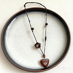 Collier long pour femme avec pendentif cœur en bois ajustable&nbsp;WG3A463-01