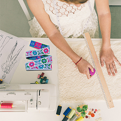 Вышивка полиэфирными лентами в этническом стиле&nbsp;OCOR-WH0077-29B