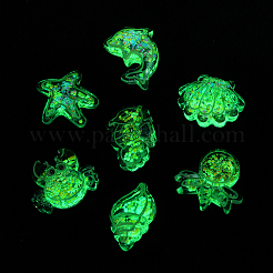 35 Stück 7 Stile leuchtende transparente Harz-Pailletten-Cabochons&nbsp;RESI-CJ0005-33