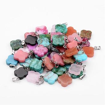 Pendentifs naturels de pierres précieuses teints, avec les accessoires en laiton de tonalité de platine, fleur, couleur mixte, 18x14x3.5mm, Trou: 2x5mm