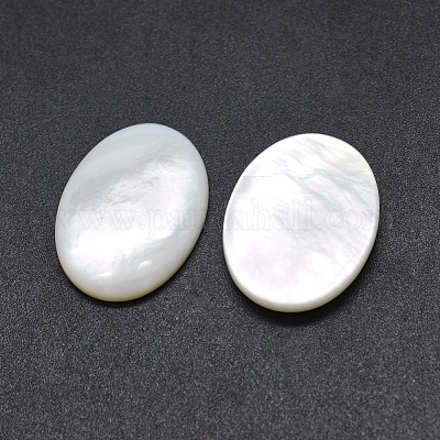 シェルカボション  オーバル  ホワイト  19.5~20.5x14.5~15x3mm&nbsp;SSHEL-E567-27A-1