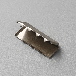アイアン製カシメリボン止めエンドパーツ  ウェビングエンド  プラチナ  25.5x9x9mm&nbsp;FIND-WH0291-03B-P