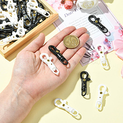 32 шт. 2-х цветные пластиковые помпоны с поворотными застежками FIND-SC0017-04