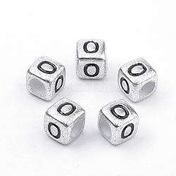 Perles acryliques plaqués, trou horizontal, cube avec la lettre, argent antique, letter.o, 6mm, Trou: 3mm, environ 3000 pcs/500 g