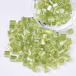 6/0 perles de rocaille en verre, lustre de couleurs transparentes, trou carré, cube, vert jaune, 6/0, 3~5x3~4x3~4mm, Trou: 1.2~1.4mm, environ 4500 pcs / sachet 