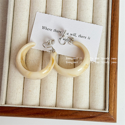 Серьги-клипсы из смолы FS-WG7AFB5-04-1