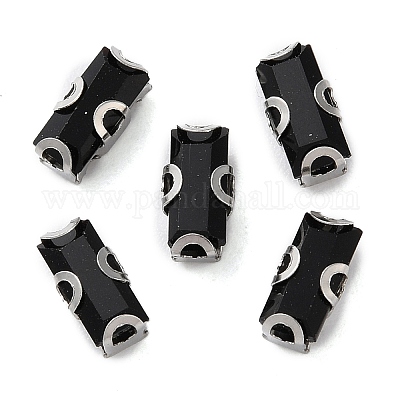 Прямоугольник пришиваем стразами RGLA-L028-01E-02-1