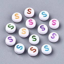 Perles acryliques blanches opaques, plat rond avec lettre de couleurs mélangées, letter.s, 7x3.5mm, Trou: 1.2mm, environ 4000 pcs/500 g