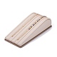 Puレザーブレスレットディスプレイスタンド付き木製クローバー  スポンジと紙カード付き  長方形  アンティークホワイト  21.7x8.7x5.2cm BDIS-F003-01-1