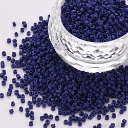 Perles cylindriques en verre, Perles de rocaille, couleurs givrées opaques, trou rond, bleu moyen, 1.5~2x1~2mm, Trou: 0.8mm, environ 8000 pcs / sachet , environ 1 livre / sac