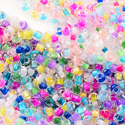 12/0 perles de rocaille en verre, les couleurs de l'intérieur transparentes, trou rond, ronde, couleur mixte, 12/0, 2~2.5x1.5~2.5mm, Trou: 0.7mm, environ 450 g /sachet 