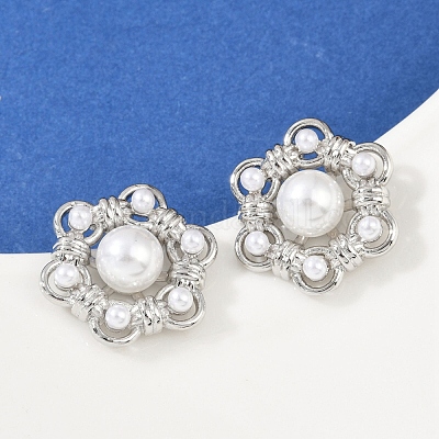 Серьги-гвоздики из искусственного жемчуга с цветком из латуни и АБС-пластика EJEW-M082-09P-1