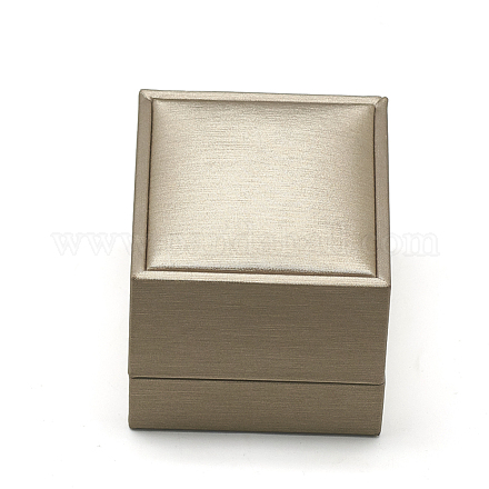 プラスチックリングボックス  ベルベットと  長方形  淡い茶色  6.5x6x5.4cm OBOX-Q014-30-1