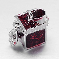 Cube avec motif de fleur en rack placage émail laiton prière boîte pendentifs, boîte souhaiter, rouge foncé, 16x10x17mm, Trou: 5x3mm