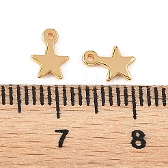 シーグレース真鍮チャーム  スターのチャーム  カドミウムフリーと鉛フリー＆ニッケルフリー  長持ちメッキ  18KGP本金メッキ  7x5x1mm  穴：0.8mm&nbsp;XGRQ5K361-820G