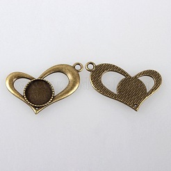 Impostazioni pendente cabochon lunetta a cuore aperto della lega dell'annata di stile tibetano&nbsp;TIBEP-M018-106AB-NF
