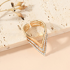 Модные кольца для женщин из сплава с кристаллами и стразами в форме буквы V&nbsp;DH6249-1