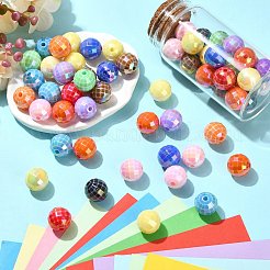 UVメッキ不透明アクリルビーズ100個。  虹色の  ラウンド  多面カット  ミックスカラー  15mm  穴：3mm&nbsp;MACR-CJ0002-48