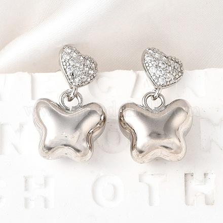 Висячие серьги-гвоздики с сердцем и бабочкой из латуни с микропаве из прозрачных кубических цирконий EJEW-Z099-01P-1