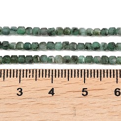 Натуральные изумрудные бисерные пряди&nbsp;G-B175-C04-2x2mm