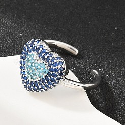 Bagues manchettes ouvertes en laiton serties de micro-pavés de zirconiums cubiques en forme de cœur pour femmes&nbsp;CU-CBA0A21-01P