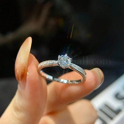 Кольца для женщин из стерлингового серебра с родиевым покрытием и муассанитами толщиной 925 мм WG36A3D-17