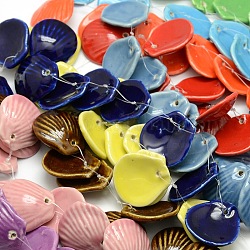 Leuchtend glasiertem Porzellan Keramik Schale Anhänger Litzen, Mischfarbe, 27x25x6.5 mm, Bohrung: 2 mm, ca. 10 Stk. / Strang, 6.5 Zoll