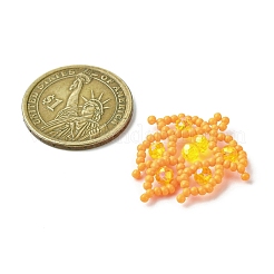 ガラスシードビーズの葉のペンダント  電気メッキガラスビーズ  オレンジ  29.5x29.5x4.5mm  穴：1.2mm&nbsp;PALLOY-MZ00527-02