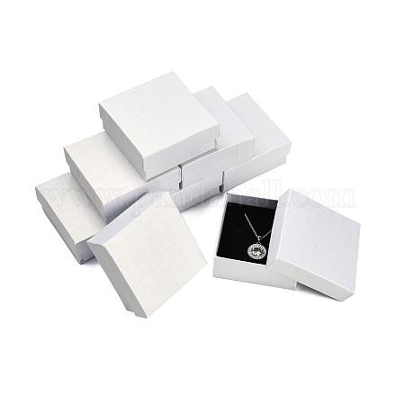 厚紙のジュエリーボックス  イヤリング＆リング＆ペンダント用  内部のスポンジ  正方形  ホワイト  7.5x7.5x3.5cm  インナーサイズ：7x7センチメートル CBOX-N012-23-1