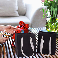 6 rechteckige Geschenktüten aus Papier mit Bandgriffen&nbsp;ABAG-TA0001-65A