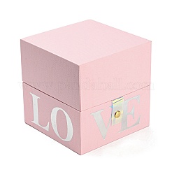 Confezione regalo quadrata in cartoncino con stampa love&nbsp;CON-G019-01D