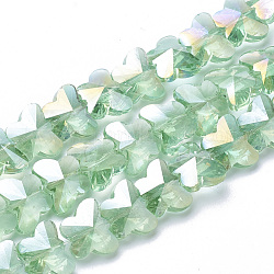 Galvanisierte Glasperlen, ab Farbe plattiert, facettiert, Schmetterling, hellgrün, 12x14.5x7.5 mm, Bohrung: 1 mm