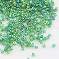 (servicio de reempaquetado disponible) perlas redondas de vidrio, colores transparentes arco iris, redondo, verde oscuro, 12/0, 2mm, aproximamente 12 g / bolsa
