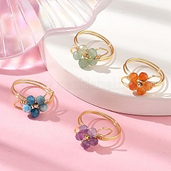 花の天然グリーンアベンチュリン＆アメジスト＆カーネリアン＆アパタイトの指輪  銅線を巻いたジュエリー  ライトゴールド  花：11x17mm。  内径：18mm  4個/セット&nbsp;RJEW-TA00161-02