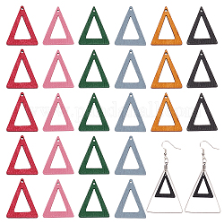 Nbeads 120pcs 6 couleurs pendentifs en bois, teinte, breloques triangulaires creuses, couleur mixte, 24.5~25x19.5~20x2~3mm, Trou: 1.2mm, 30 pcs / couleur