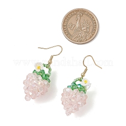 Серьги-подвески в виде клубничных зерен и стеклянных бусин.&nbsp;EJEW-MZ00689-01