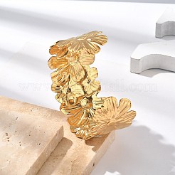 女性用304ステンレススチールカフバングル  花  ゴールドカラー  内径：2-3/8x1-3/4インチ（5.9x4.4cm）&nbsp;BJEW-B108-08G