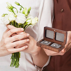 Прямоугольные коробки для хранения парных колец из черного ореха с 2 слотом CON-WH0085-120