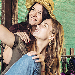 32 шт. 2-х цветные латунные крючки для сережек-бабочек&nbsp;KK-PH0005-09