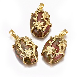 Pendentifs d'unakite naturelle, avec les accessoires en laiton de tonalité d'or, ovale avec des fleurs, 32x20x9mm, Trou: 5x8mm